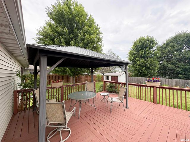 1909 STONERIDGE, Washington, IL 61571