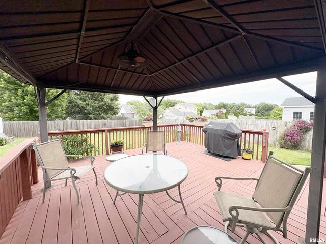 1909 STONERIDGE, Washington, IL 61571