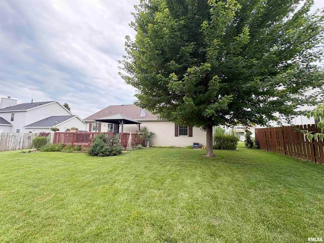 1909 STONERIDGE, Washington, IL 61571