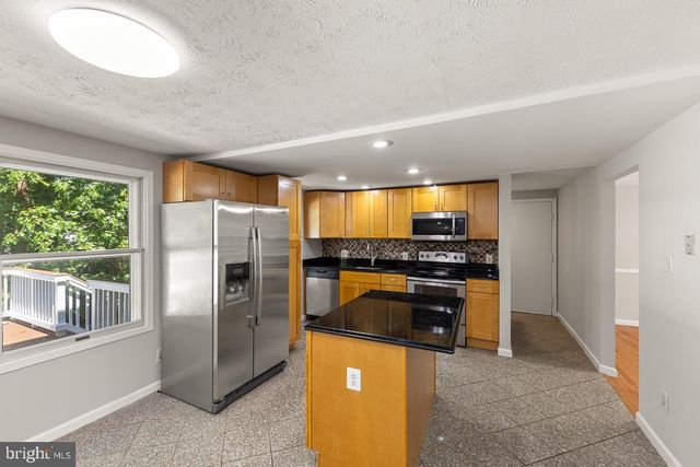 5918 OAK RIDGE CT, Burke, VA 22015