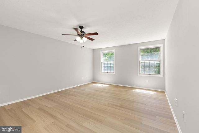 5918 OAK RIDGE CT, Burke, VA 22015