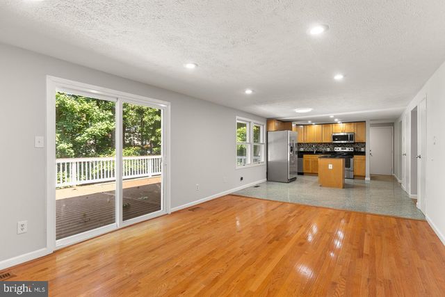 5918 OAK RIDGE CT, Burke, VA 22015
