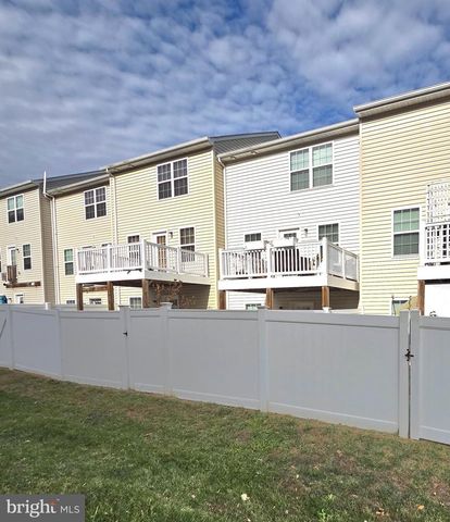 203 SAGE CIR, Winchester, VA 22603