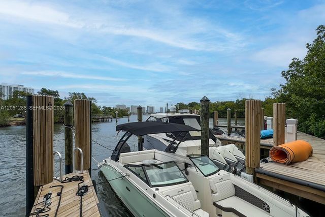 16385 Biscayne Blvd 2904, North Miami Beach, FL 33160