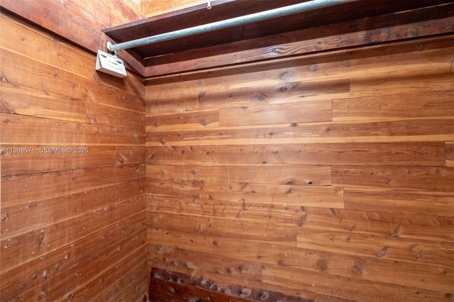 7936 Harding Ave, Miami Beach, FL 33141