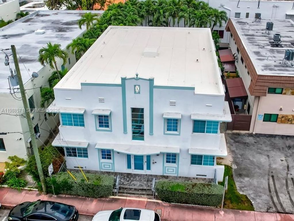 7936 Harding Ave, Miami Beach, FL 33141