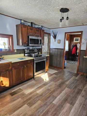 283 Missisquoi Street, Enosburg, VT 05450