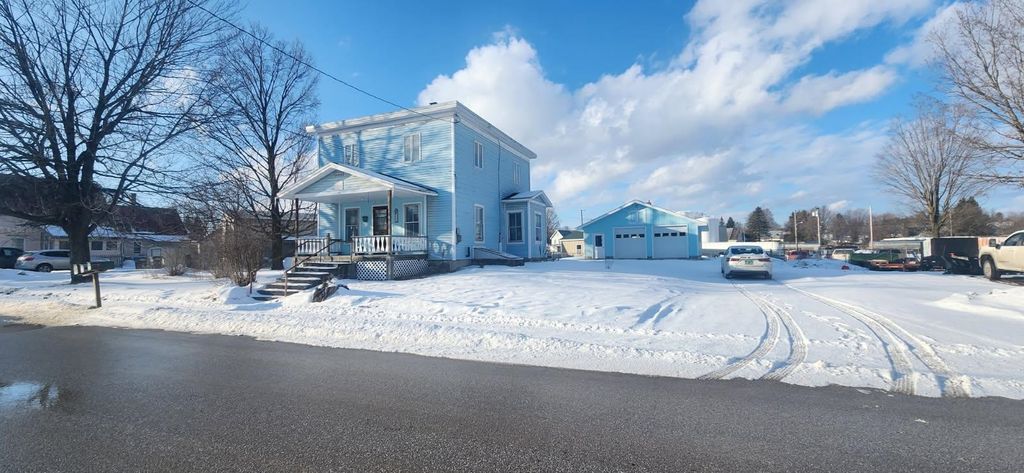 283 Missisquoi Street, Enosburg, VT 05450