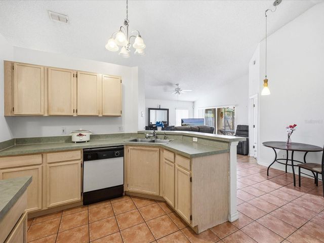 1218 WHITEWOOD WAY, Clermont, FL 34714