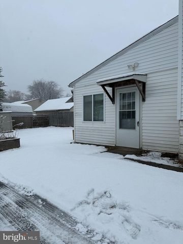 604 FAIRHILL ST, Willow Grove, PA 19090