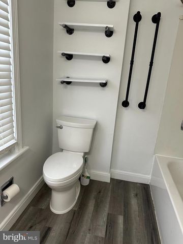 604 FAIRHILL ST, Willow Grove, PA 19090