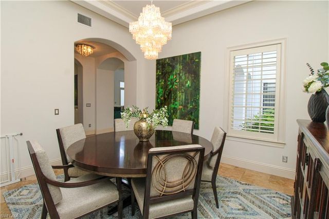 1412 Hemingway PL, Naples, FL 34103