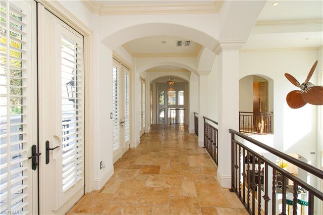 1412 Hemingway PL, Naples, FL 34103