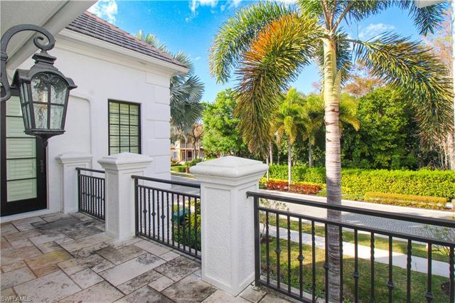 1412 Hemingway PL, Naples, FL 34103