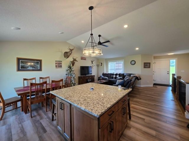 3379 309th Avenue NW, Cambridge, MN 55008