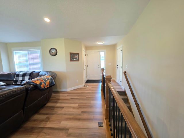 3379 309th Avenue NW, Cambridge, MN 55008