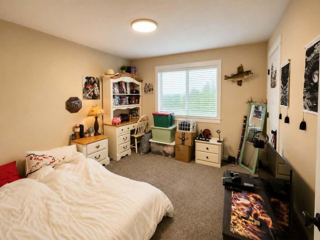 3379 309th Avenue NW, Cambridge, MN 55008