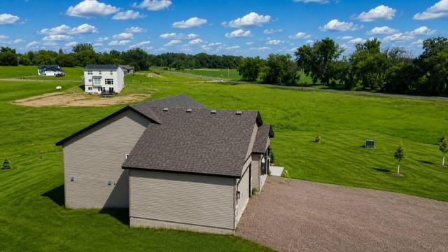 3379 309th Avenue NW, Cambridge, MN 55008