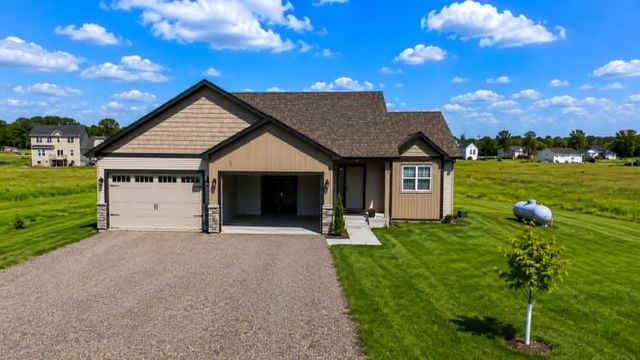 3379 309th Avenue NW, Cambridge, MN 55008