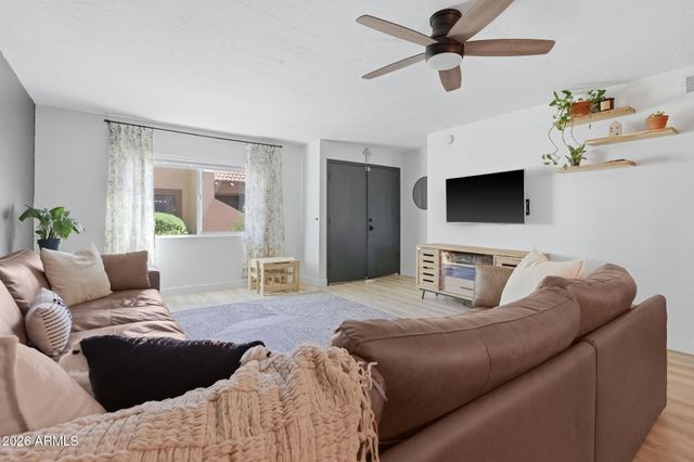 14491 N 58TH Lane N, Glendale, AZ 85306