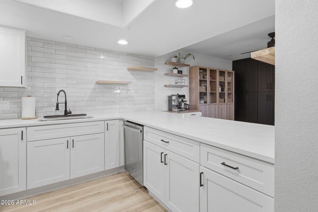 14491 N 58TH Lane N, Glendale, AZ 85306