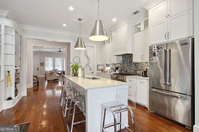 318 E Hall Street, Savannah, GA 31401