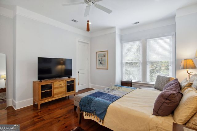 318 E Hall Street, Savannah, GA 31401