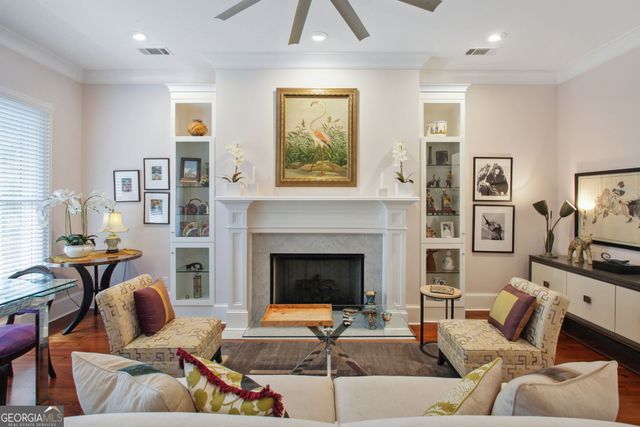 318 E Hall Street, Savannah, GA 31401