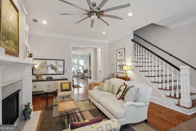 318 E Hall Street, Savannah, GA 31401