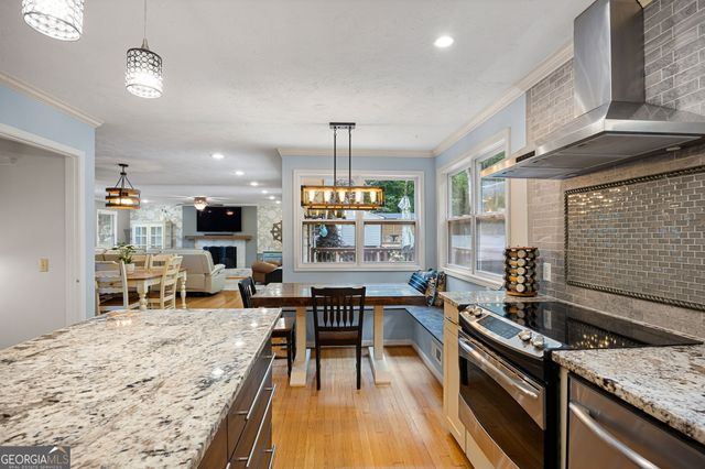 184 Lake Somerset Drive NW, Marietta, GA 30064