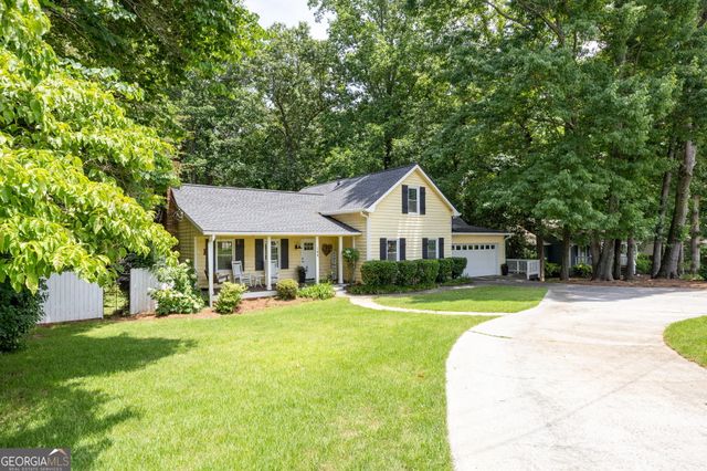 184 Lake Somerset Drive NW, Marietta, GA 30064
