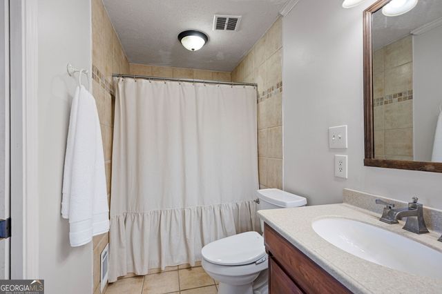 184 Lake Somerset Drive NW, Marietta, GA 30064