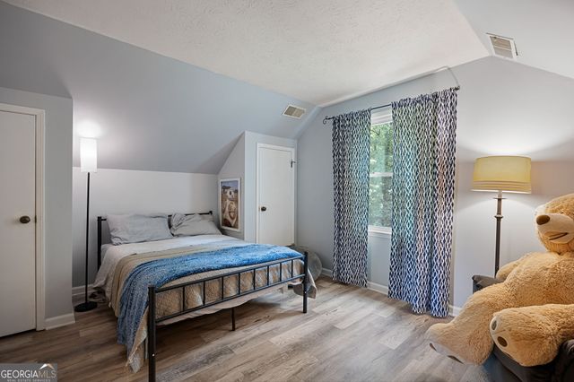 184 Lake Somerset Drive NW, Marietta, GA 30064