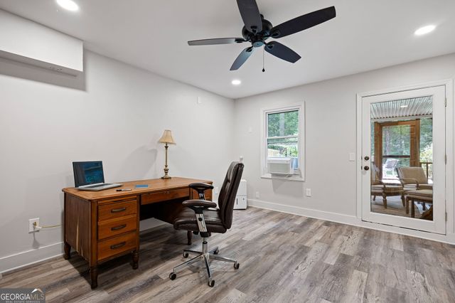 184 Lake Somerset Drive NW, Marietta, GA 30064