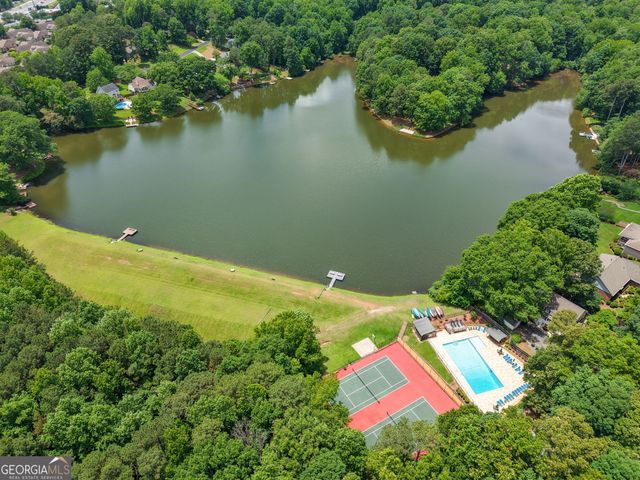 184 Lake Somerset Drive NW, Marietta, GA 30064