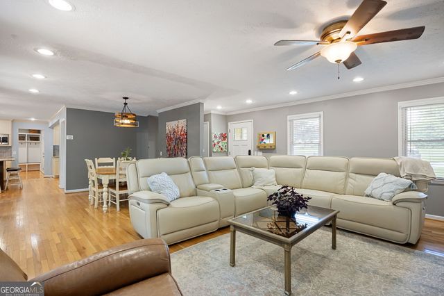 184 Lake Somerset Drive NW, Marietta, GA 30064