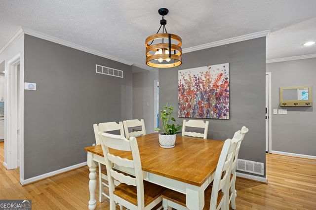 184 Lake Somerset Drive NW, Marietta, GA 30064