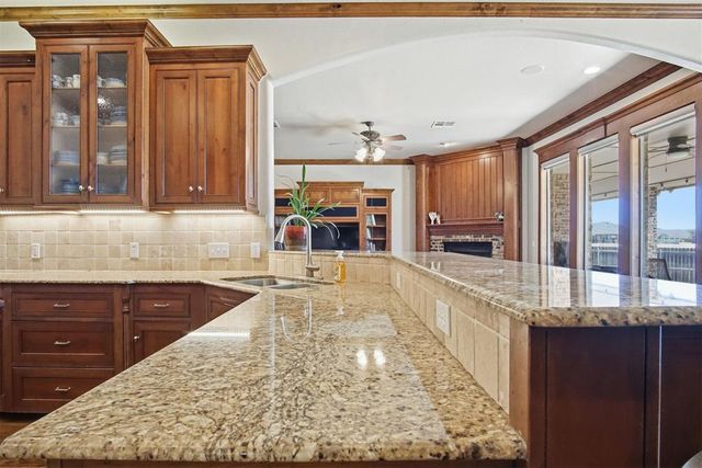 3104 Twin Lake Drive, Moore, OK 73165