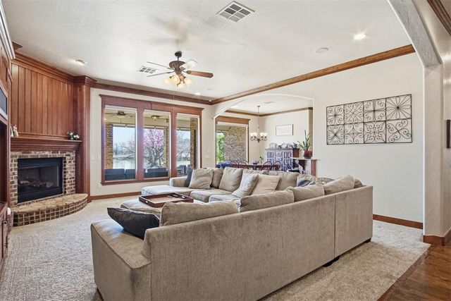 3104 Twin Lake Drive, Moore, OK 73165