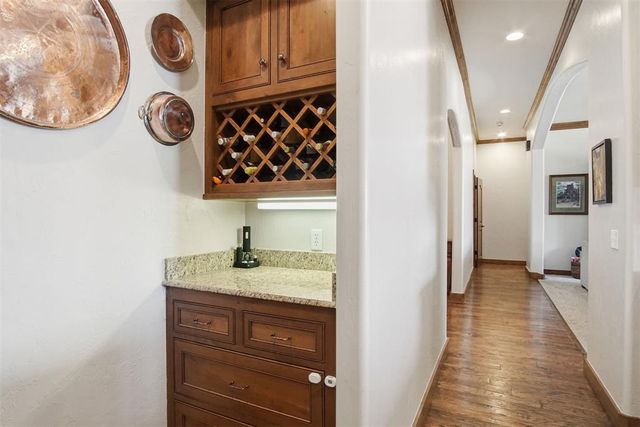 3104 Twin Lake Drive, Moore, OK 73165