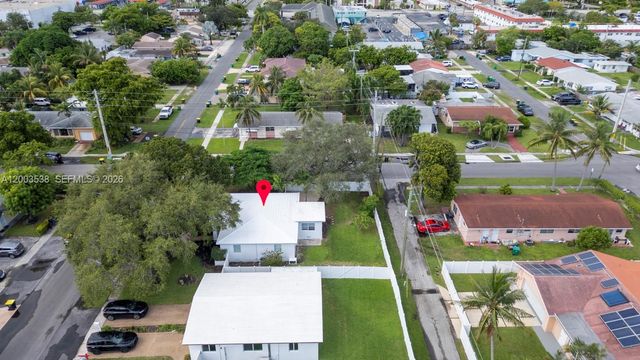 327 SE 2nd Ave, Dania Beach, FL 33004