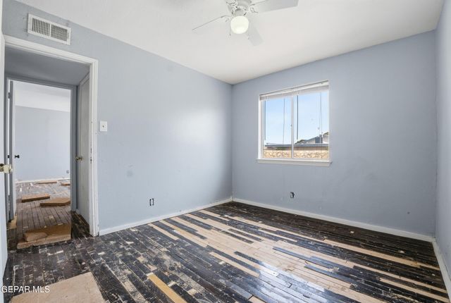 11165 SHINER Avenue, El Paso, TX 79936