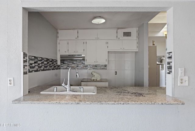 11165 SHINER Avenue, El Paso, TX 79936