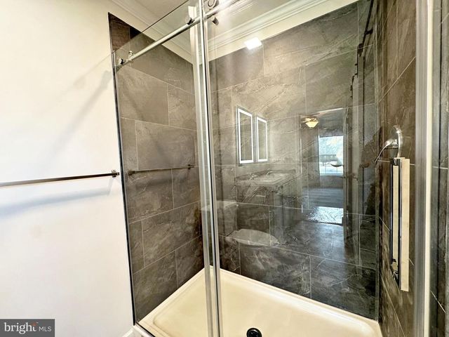 35 FOX CHASE CT, Kearneysville, WV 25430