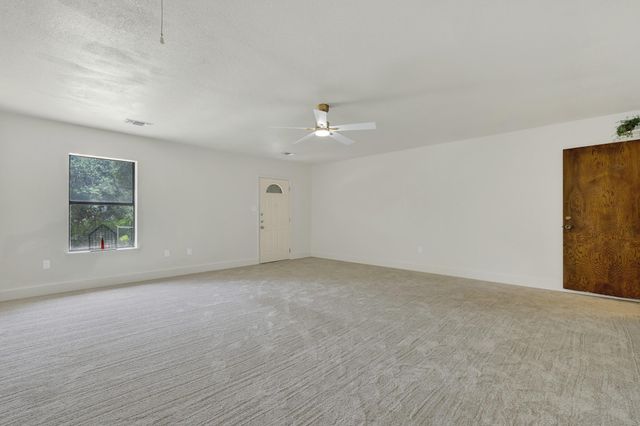 2812 Philo ST, San Marcos, TX 78666