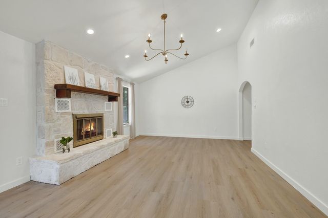 2812 Philo ST, San Marcos, TX 78666