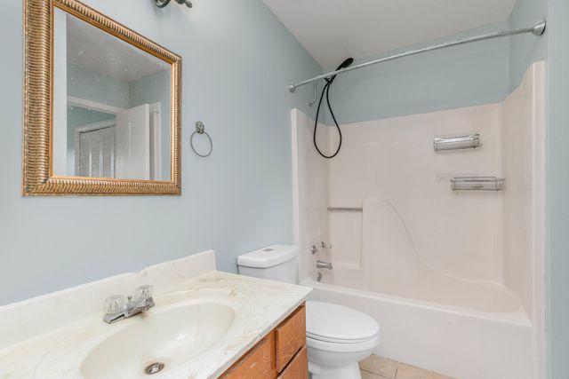 115 NE Hughes Street D2, Fort Walton Beach, FL 32548