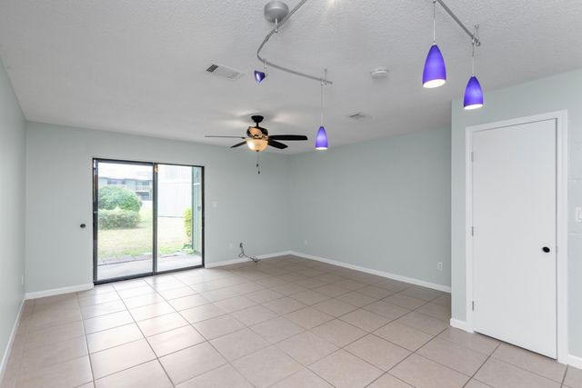 115 NE Hughes Street D2, Fort Walton Beach, FL 32548