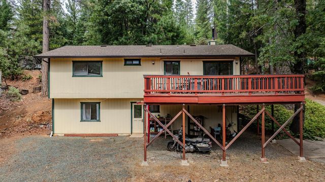 25504 Meadow Dr, Pioneer, CA 95666