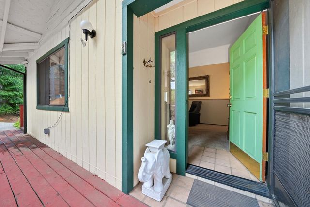 25504 Meadow Dr, Pioneer, CA 95666